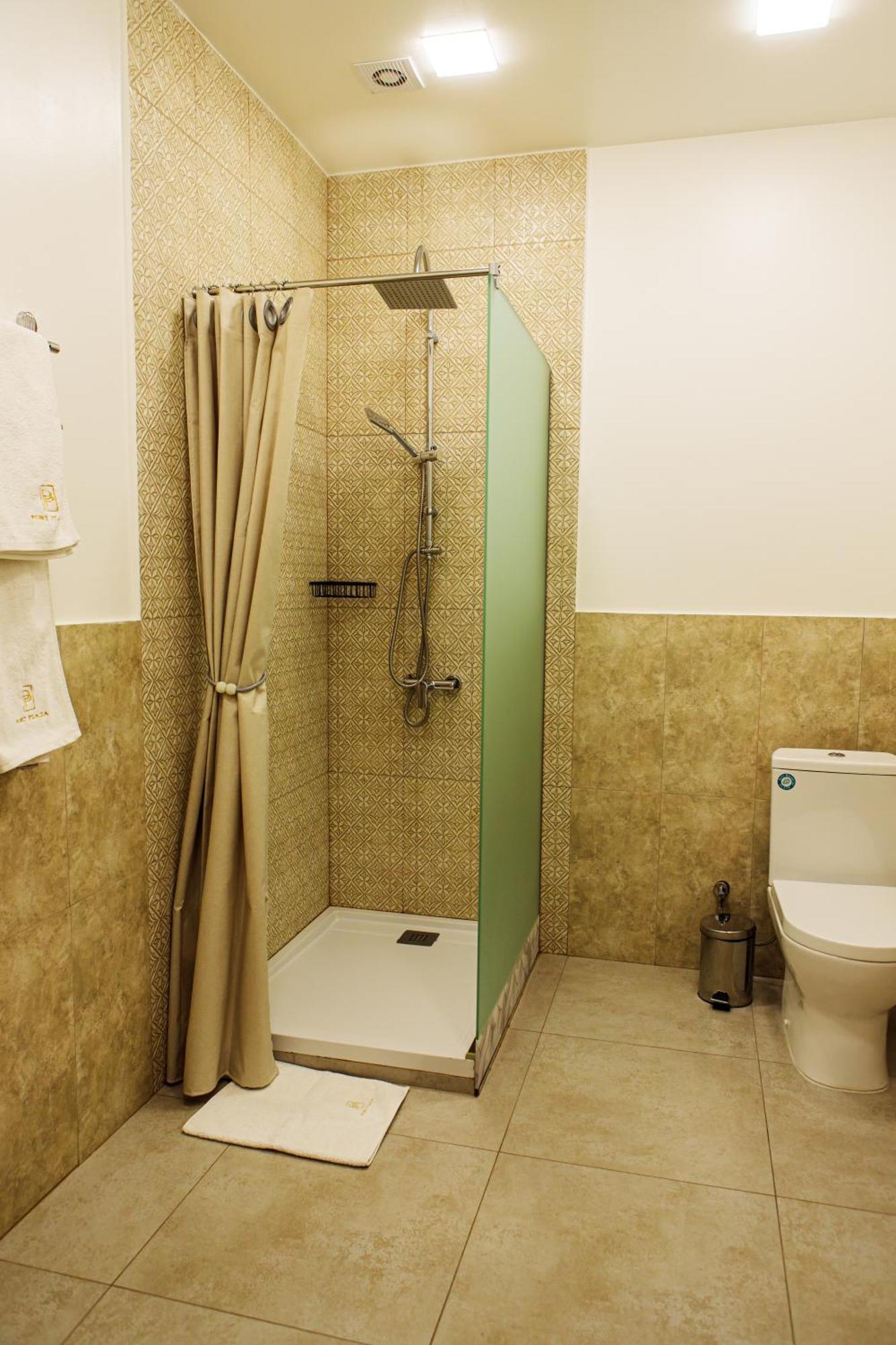 Port Plaza Evn Hotel P'arak'ar Kültér fotó