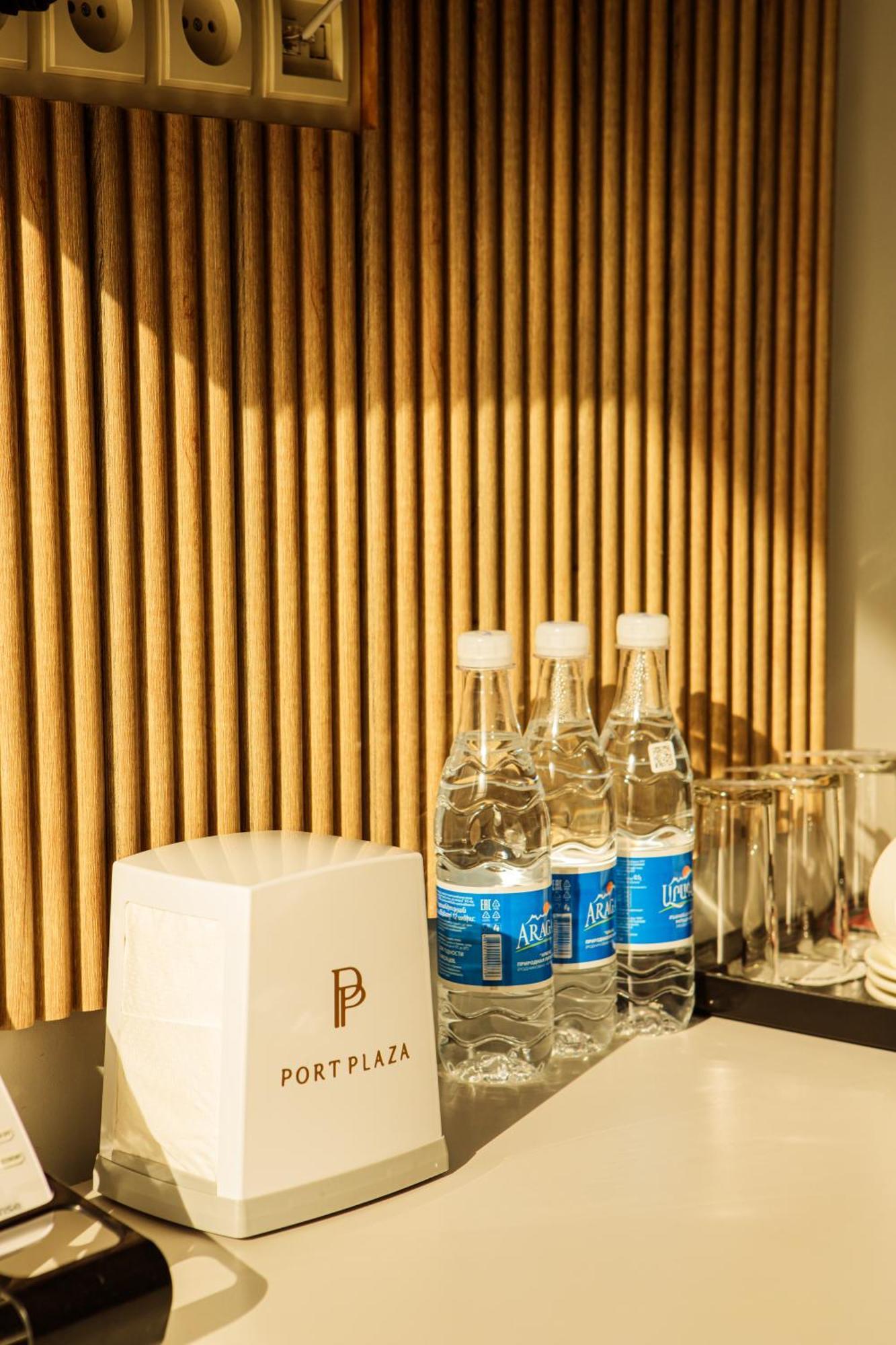 Port Plaza Evn Hotel P'arak'ar Kültér fotó